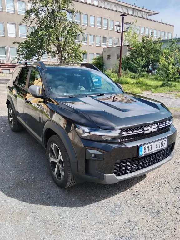 Dacia Bigster journey hybrid 155 - fotka 3