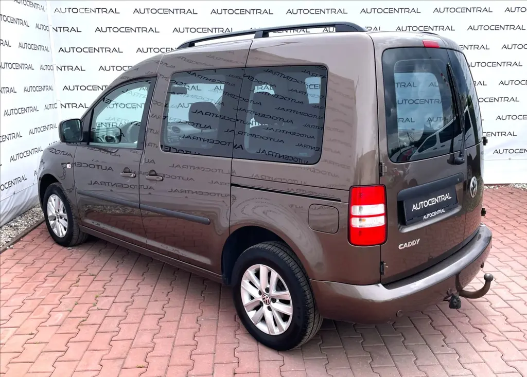 Volkswagen Caddy, 1,6 TDi,75kW,Po serv.,STK 4/28 - fotka 6
