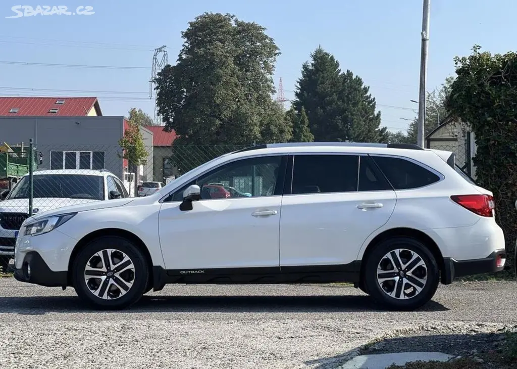 Subaru Outback 2.5i AUTOMAT KŮŽE NAVI KAMERA - fotka 4