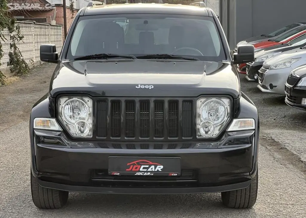 Jeep Cherokee 2.8CRD MANUÁL 6.R.ST. KLIMA manuální - fotka 2
