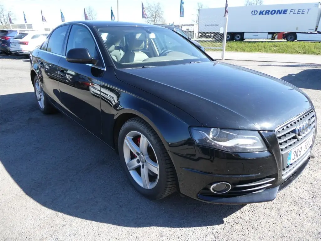 Audi A4 B8 - fotka 5