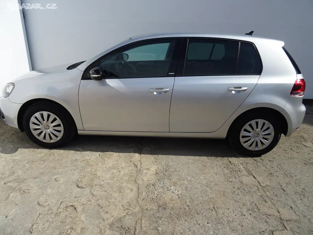 Volkswagen golf 1.2TSi,77kW,S.kniha,aut.kli - fotka 6