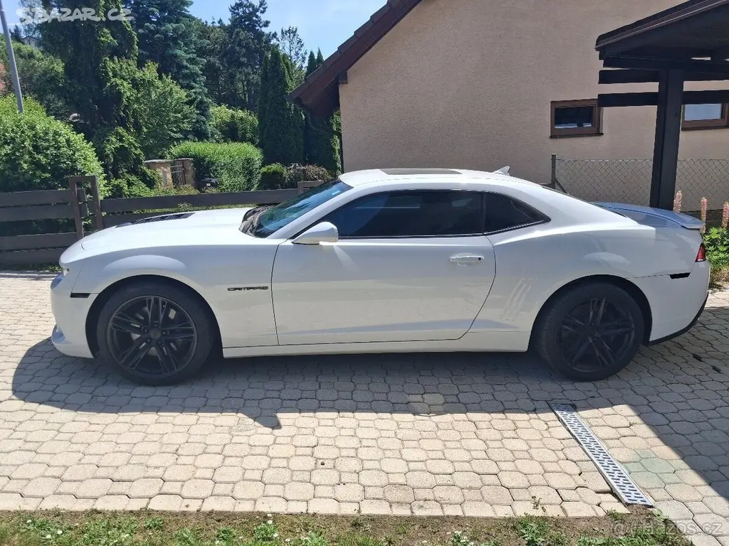Chevrolet Camaro 6,2 SS V8 - fotka 2