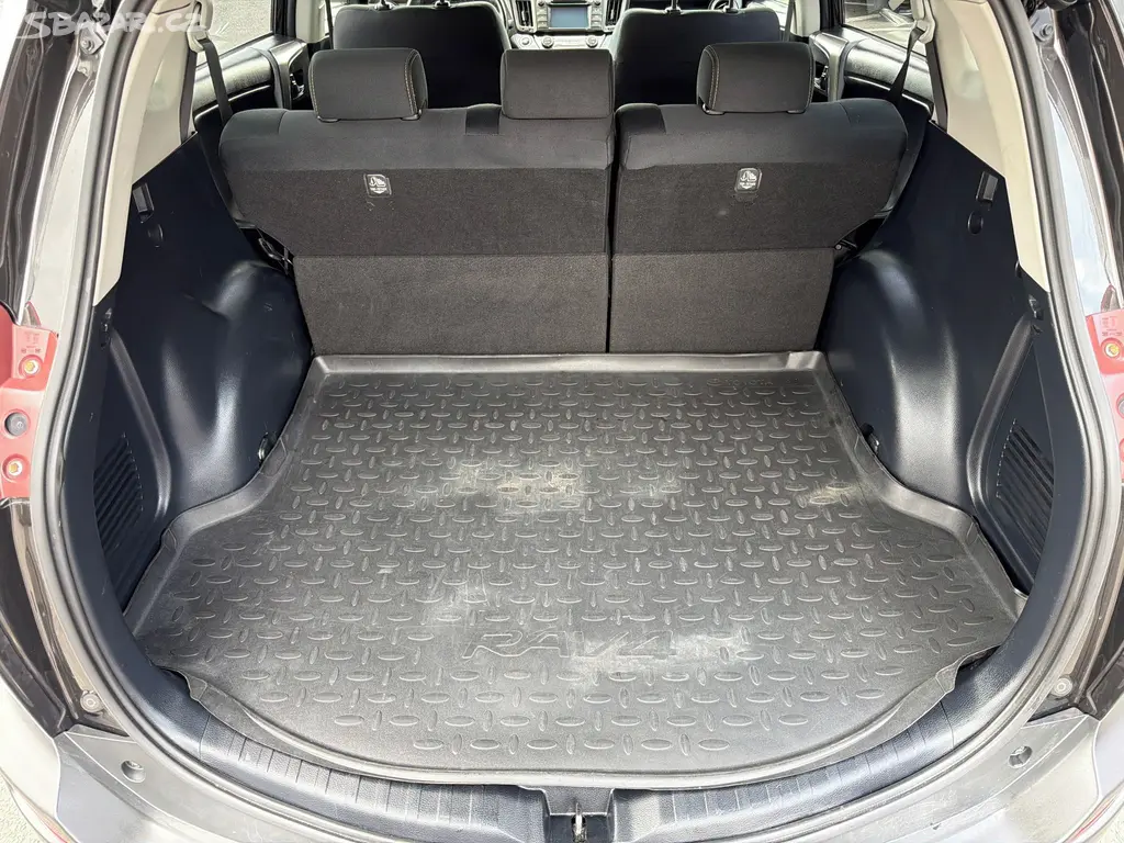 Toyota Rav4, Toyota RAV4 4X4 AUTOMAT - fotka 6