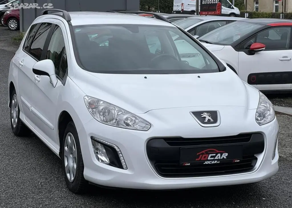 Peugeot 308 1.6HDi KOUPENO V ČR odp.DPH manuální - fotka 3
