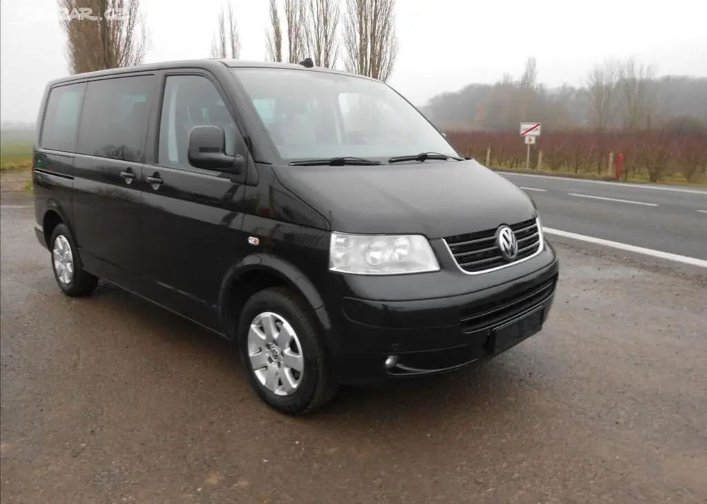 Volkswagen Multivan 1,9 TDI 92 kW 7Míst.Serviska - fotka 4