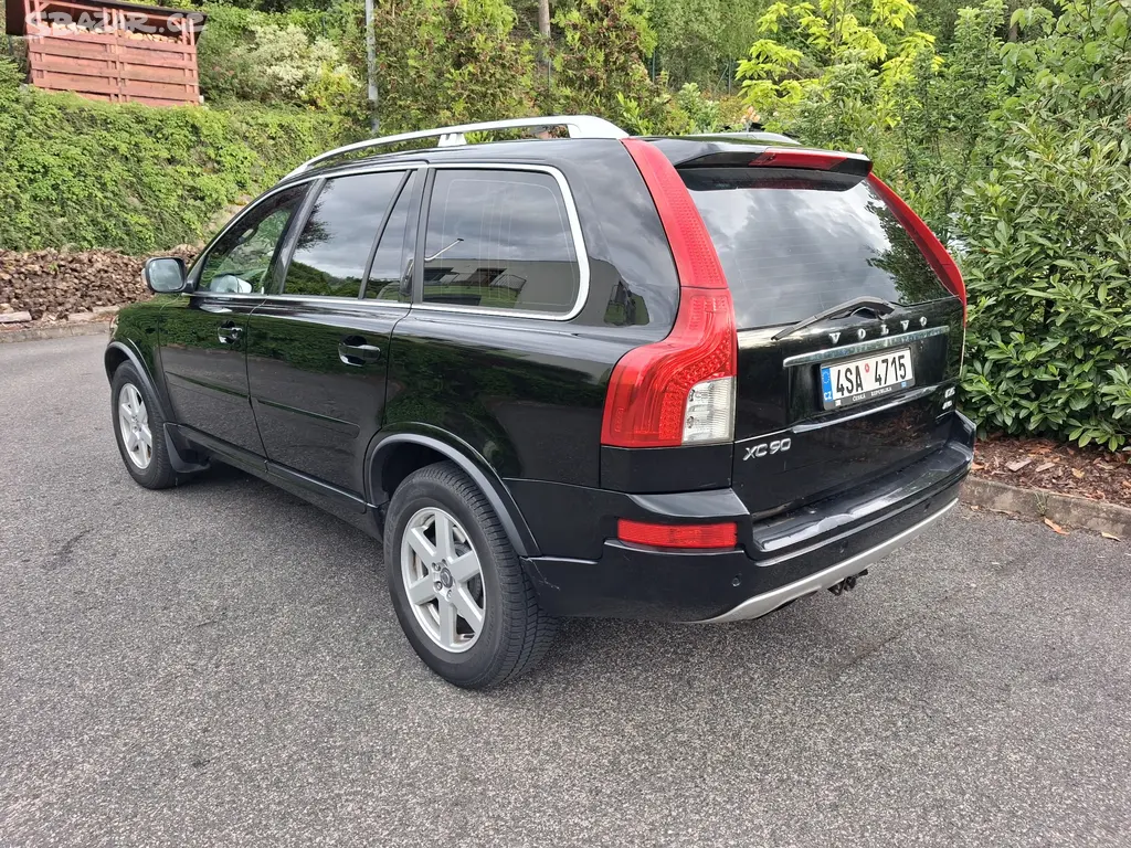 Volvo XC90 - fotka 3