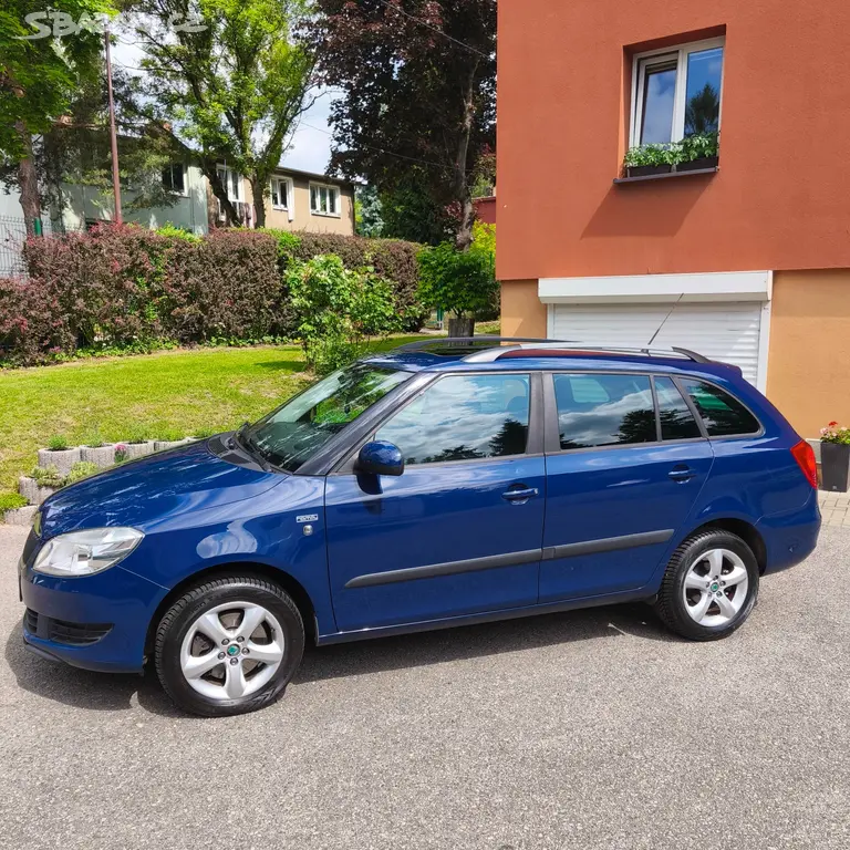 Škoda Fabia 1.2 TSI 77kw, automat,DSG,edice Family - fotka 2