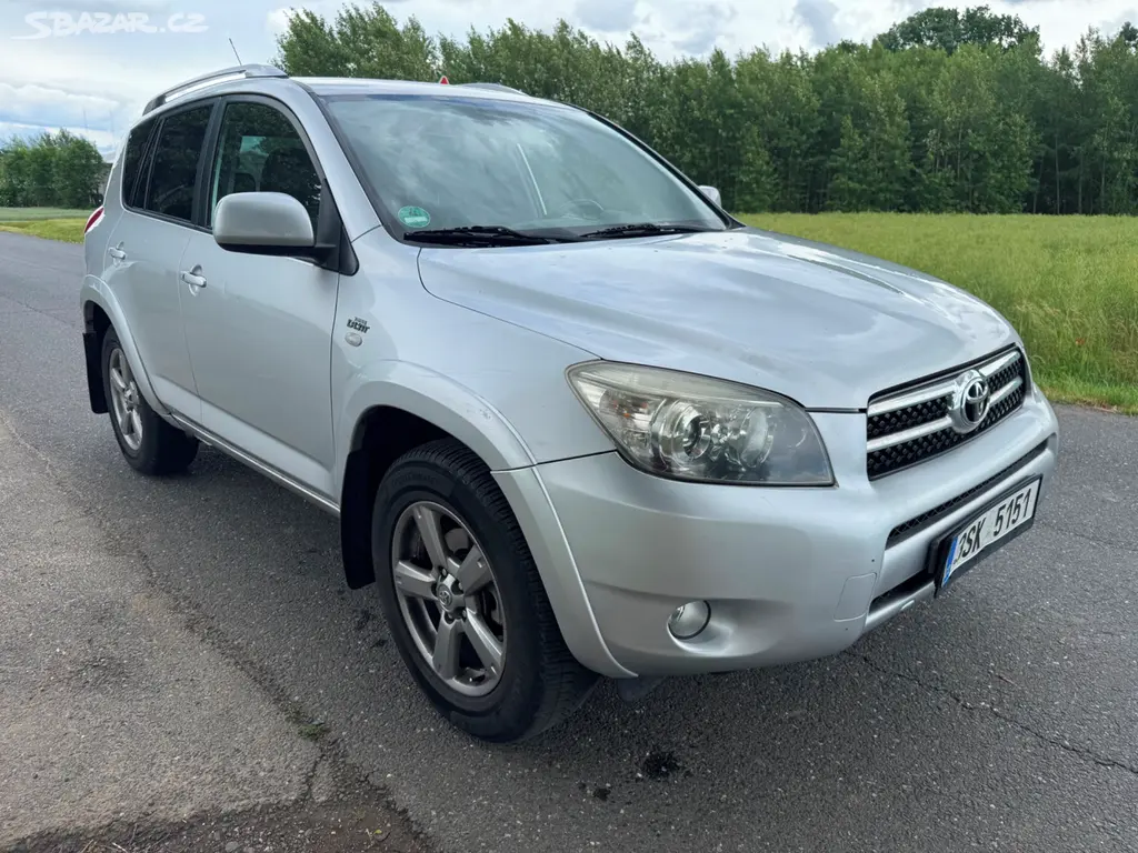 Toyota Rav4 130kw 2008 - fotka 3