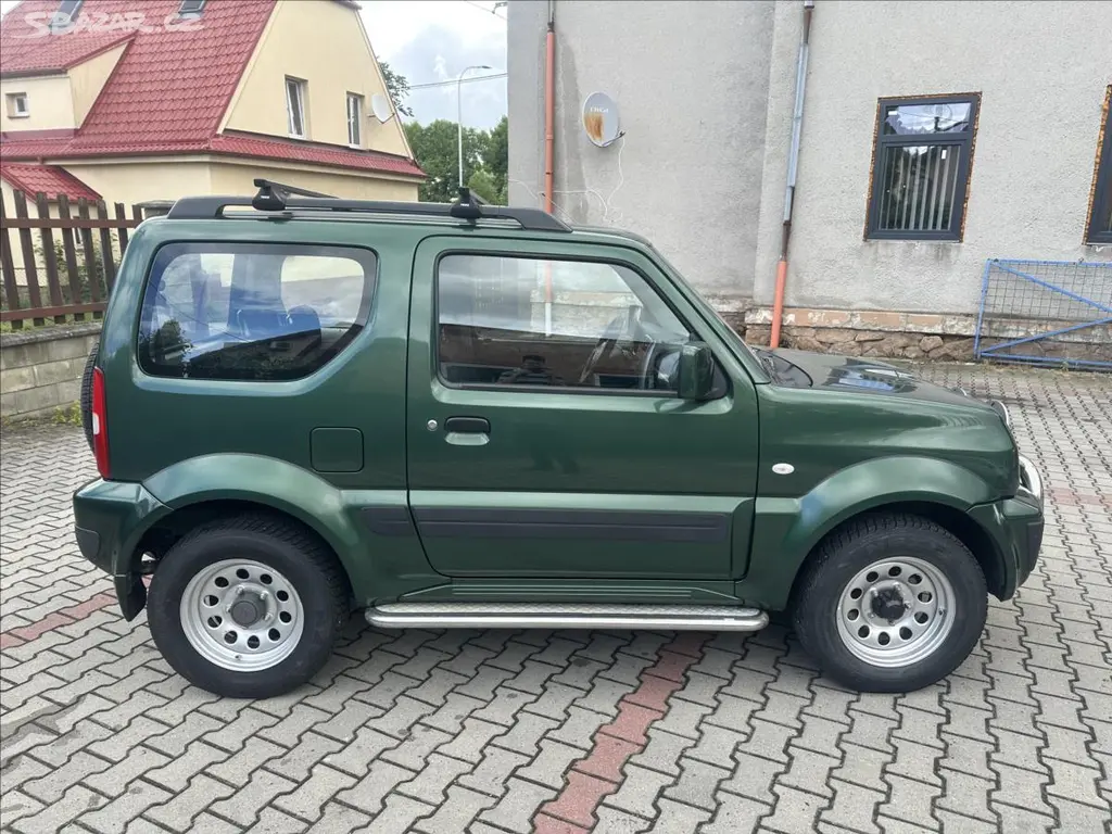 Suzuki Jimny, 1,3 4x4 TAŽNÉ KLIMA BEZ KOROZE - fotka 2
