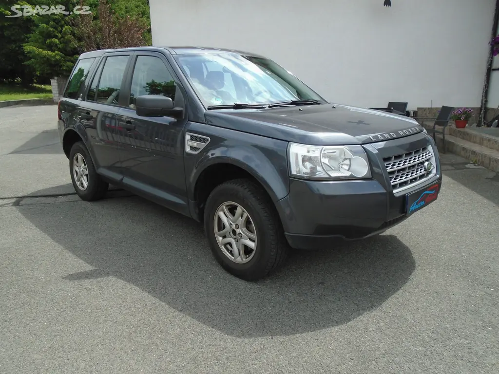 Land Rover Freelander 2 2.2 4x4 - fotka 3