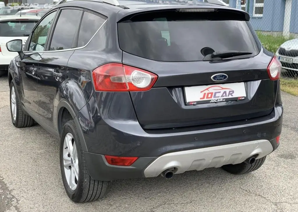 Ford Kuga 2.0TDCi KLIMATIZACE ALU KOLA manuální - fotka 5