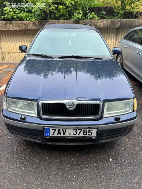 Škoda Octavia kombi - fotka 2