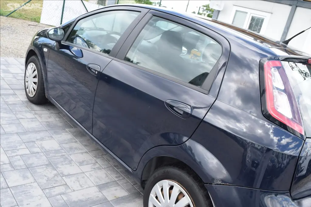 Fiat Grande Punto, 1,2 i 51KW PO ROZVODECH KLIMA - fotka 5