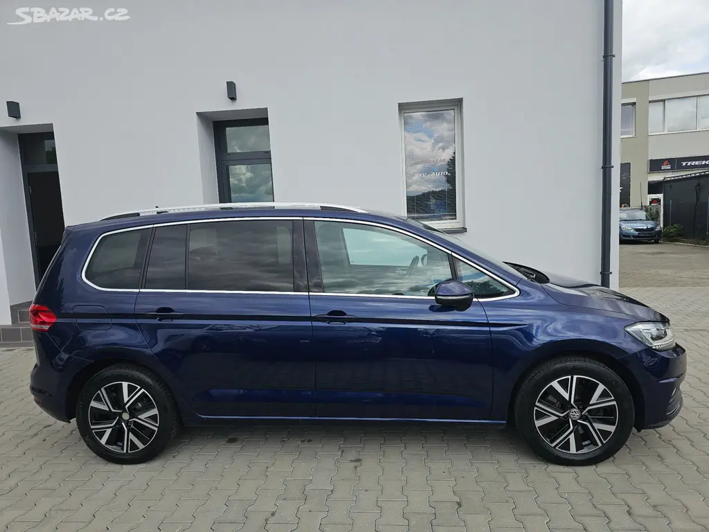 Touran 1,5 TSi 110KW Highline 2020 NAVI 7 míst ALU - fotka 3
