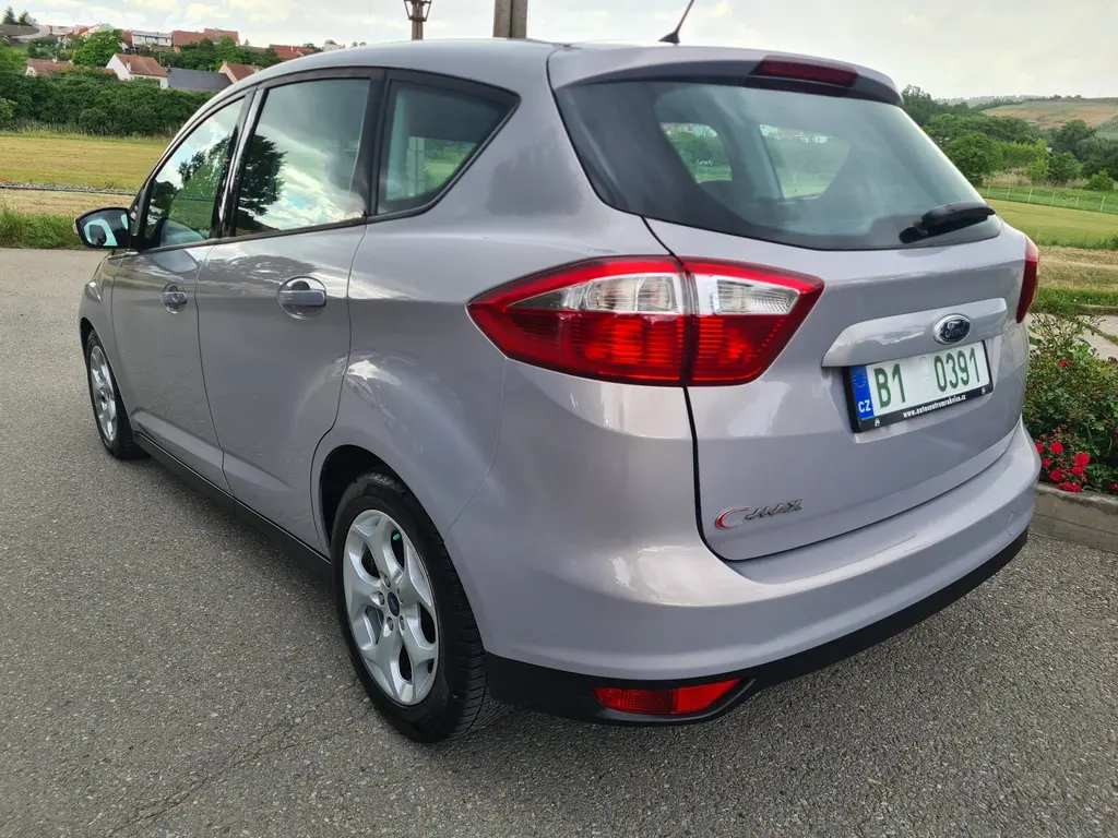 Ford C-MAX, 1.6 i 92KW - fotka 4