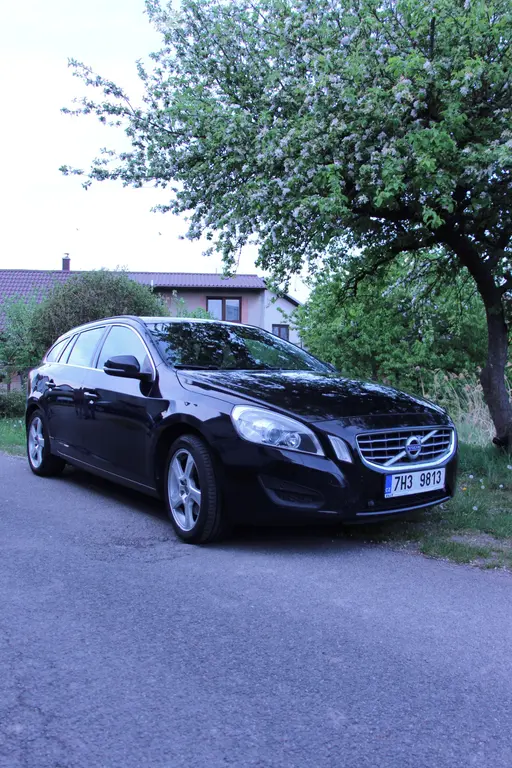 Volvo V60 2.0L 120KW - fotka 5