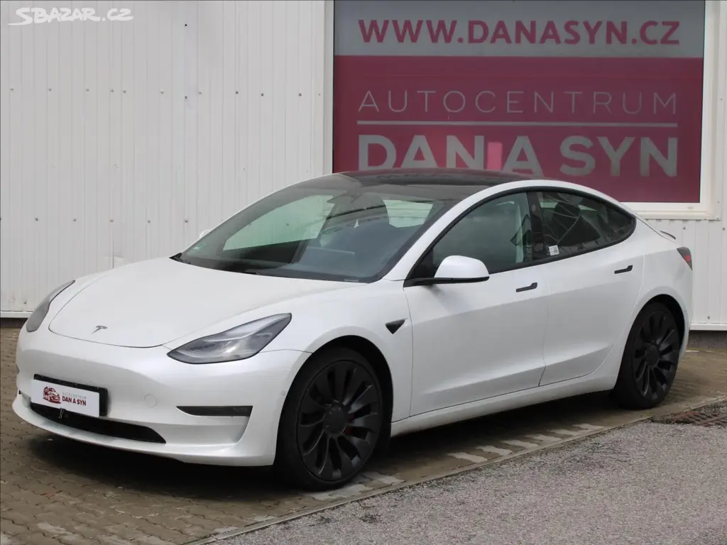 Tesla Model 3, LONG RANGE AWD
