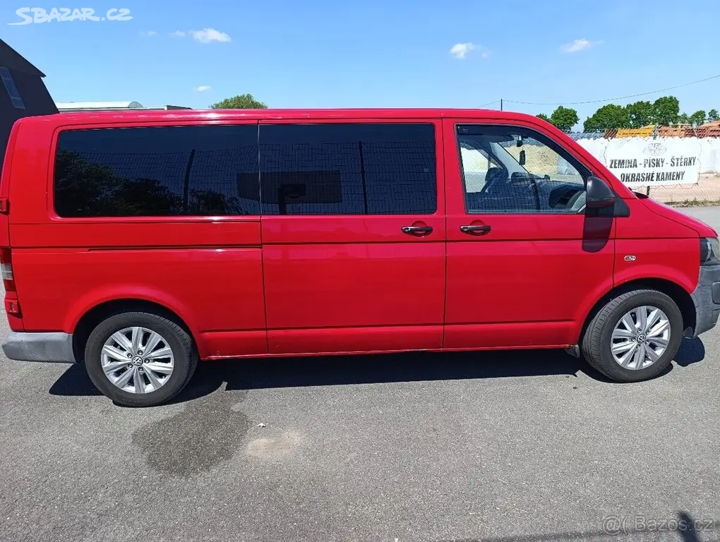 Volkswagen Transporter 2,0 T5.1 LONG 2.0TDI 103K - fotka 2
