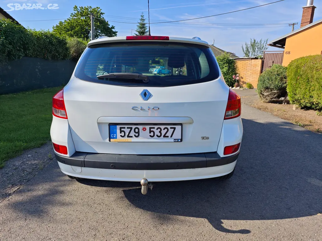 Renault Clio Grandtour 1,2 Tce,76kW,r.v.2012,ČR - fotka 6