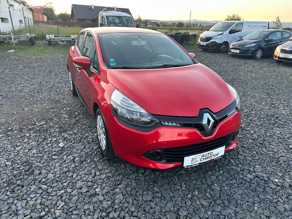 Renault Clio 1,2i (54kW) NAVIGACE - fotka 2