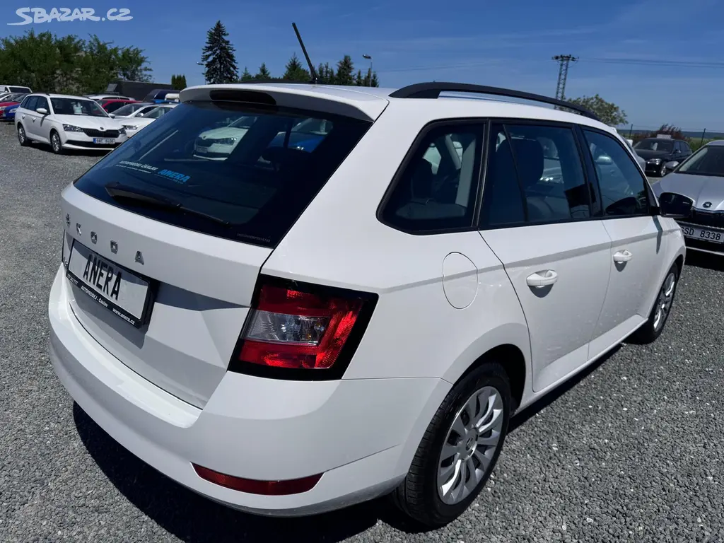Škoda Fabia III kombi 1.0 TSi181 tis km,2023,1.Maj - fotka 4