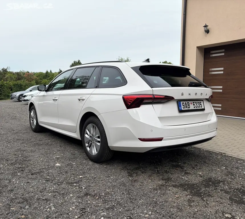 Škoda Octavia, kombi 2.0TDI. Rv22. 116 tiskm - fotka 5