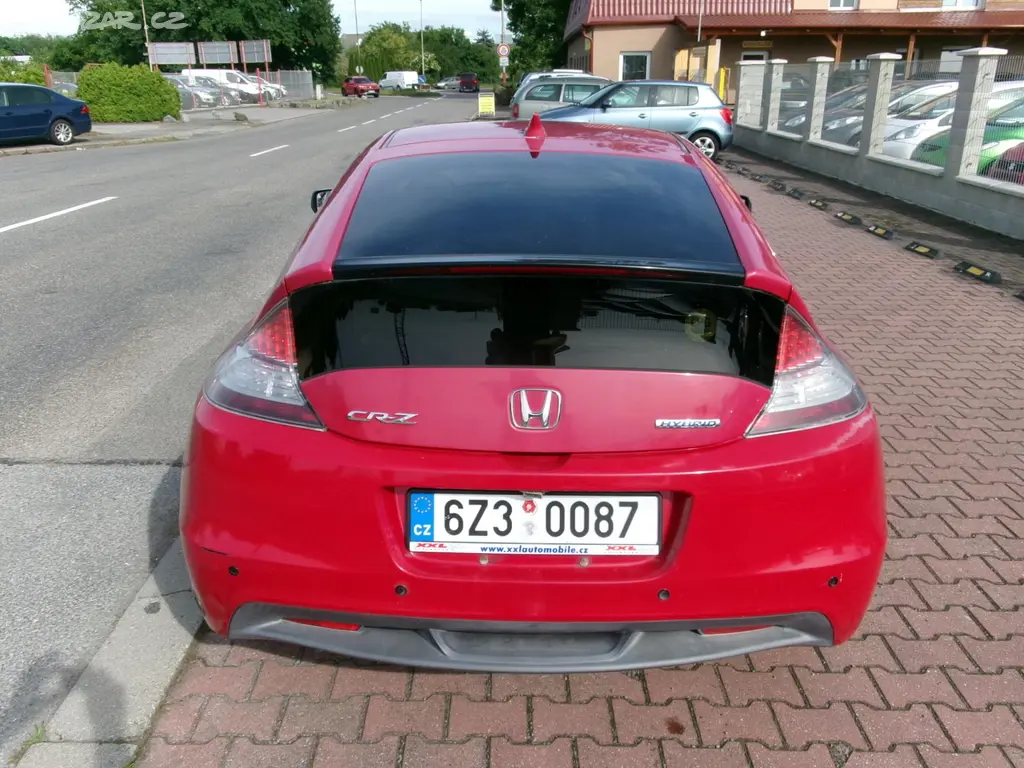 Honda CR-Z, 1,5i VTEC HYBRID AC ALU - fotka 6