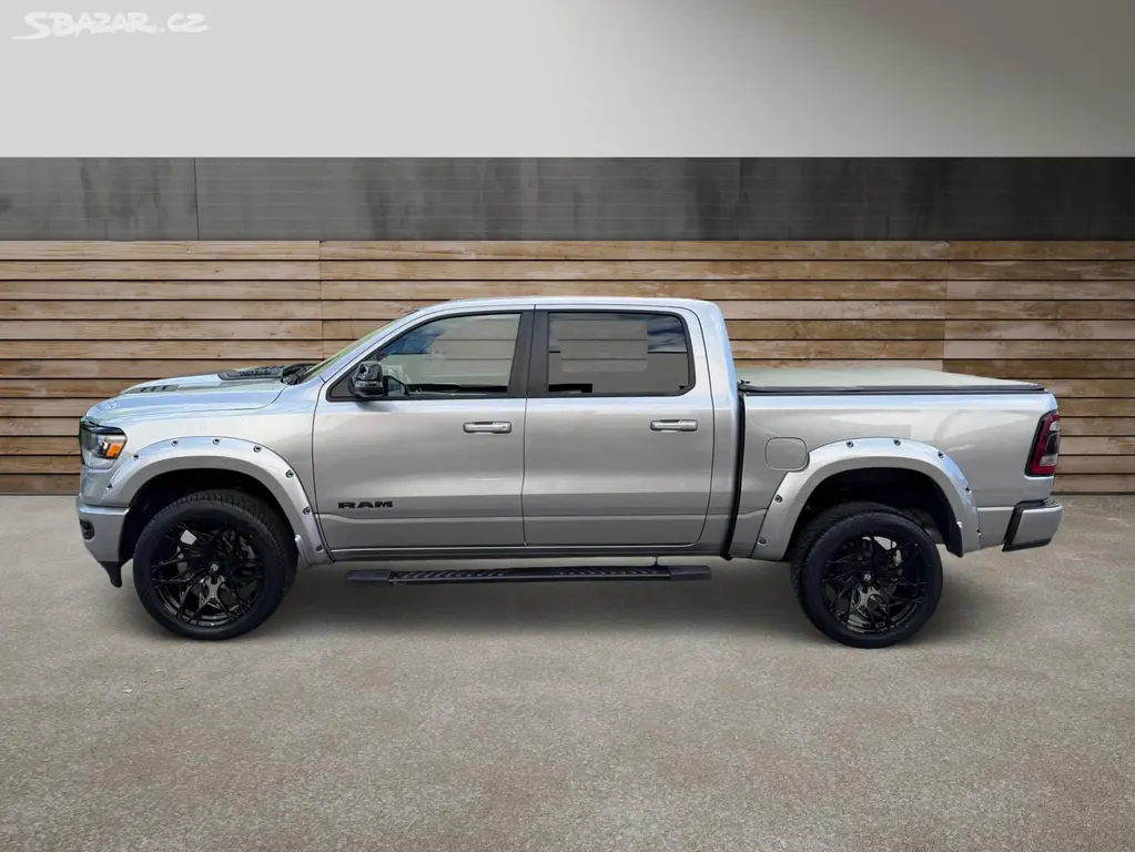 Dodge Ram, +HEMI+HEAD-UP+OFFROAD PAKET+ - fotka 6
