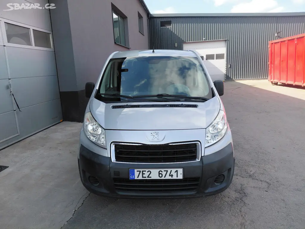 PEUGEOT EXPERT 2.0HDi, r.12, 9míst, TAŽNÉ 2000kg - fotka 4