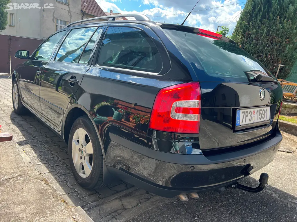 Škoda Octavia 2 1,9TDI 77kw r.2008 tažné - fotka 3