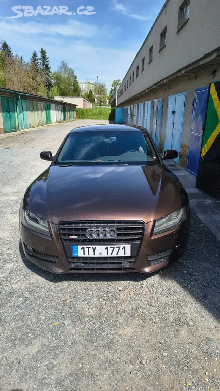 Audi A5 2,0Tdi 2010 top stav!!