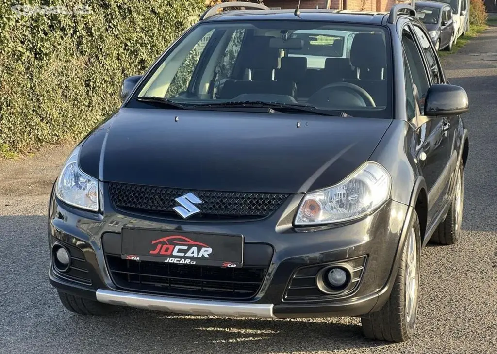 Suzuki SX4 1.6i 4x4 NAVI KLIMATIZACE ALU manuální