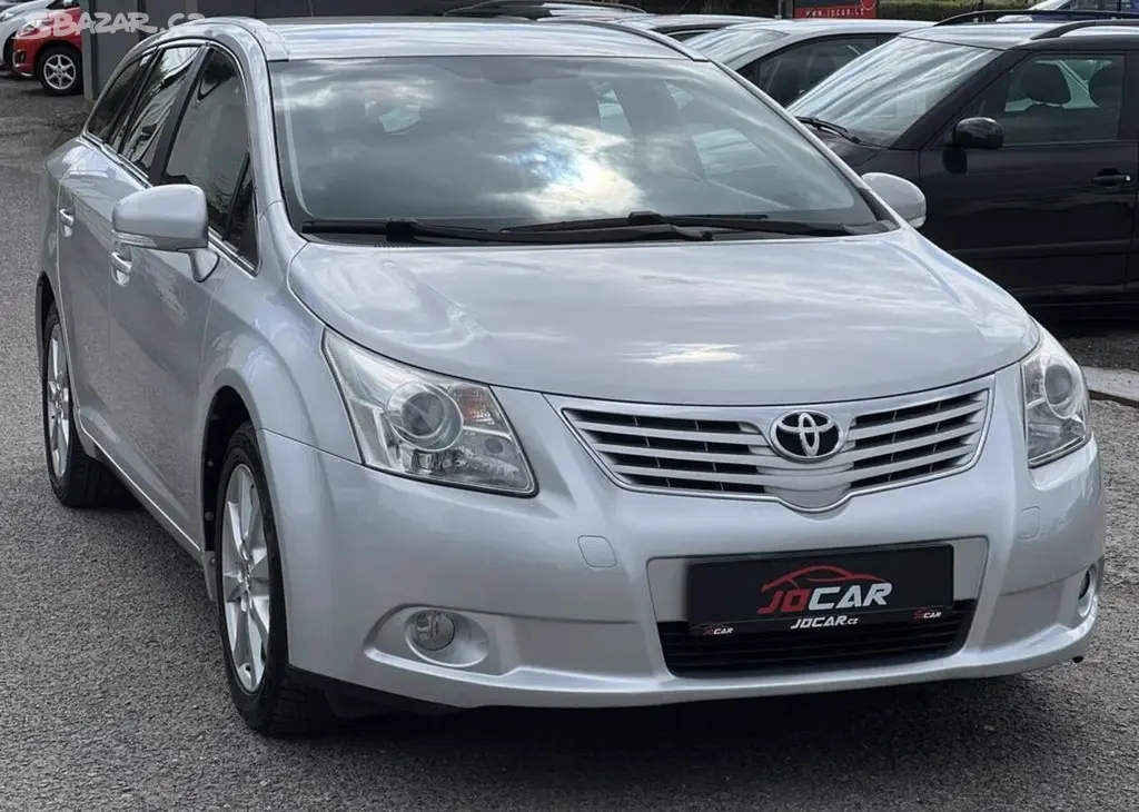 Toyota Avensis SOL 1.8 VVT-i NAVI KLIMA ALU - fotka 3