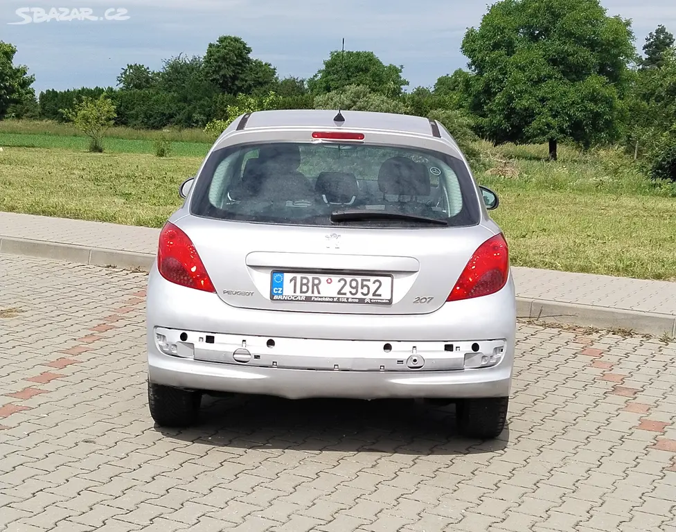 Peugeot 207 - fotka 4