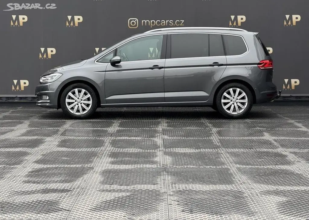 Volkswagen Touran 2.0TDi Carat, PANO, - fotka 5