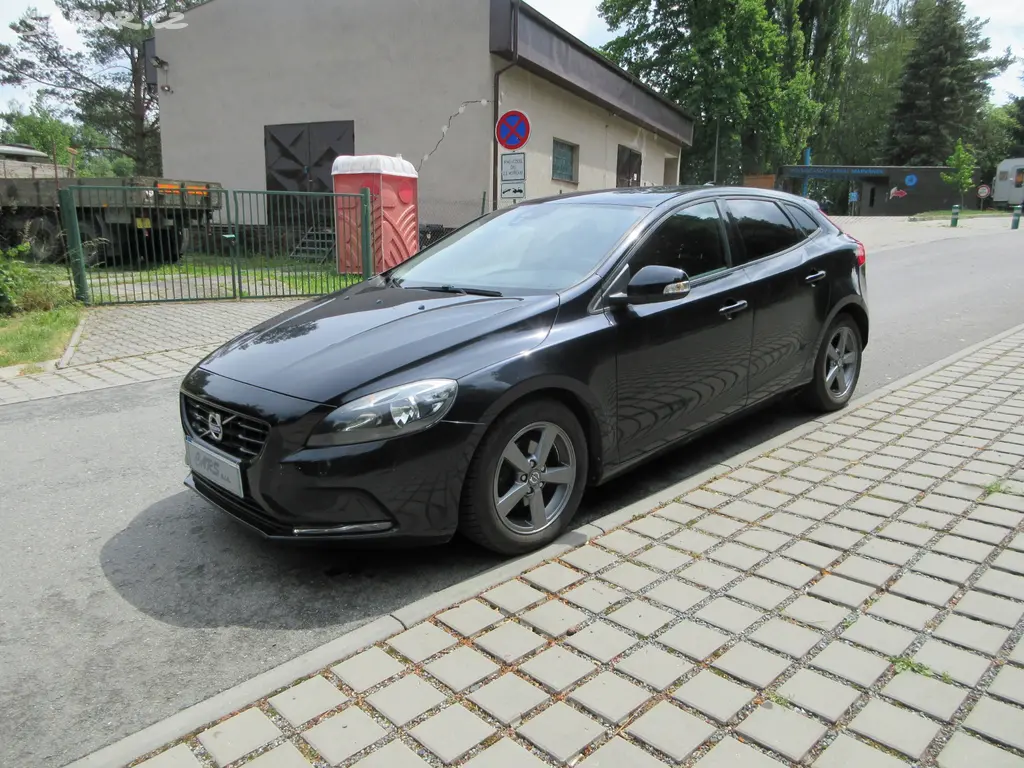 Volvo V40 1.6D D2, 84Kw, Klima, park.sys. DPH