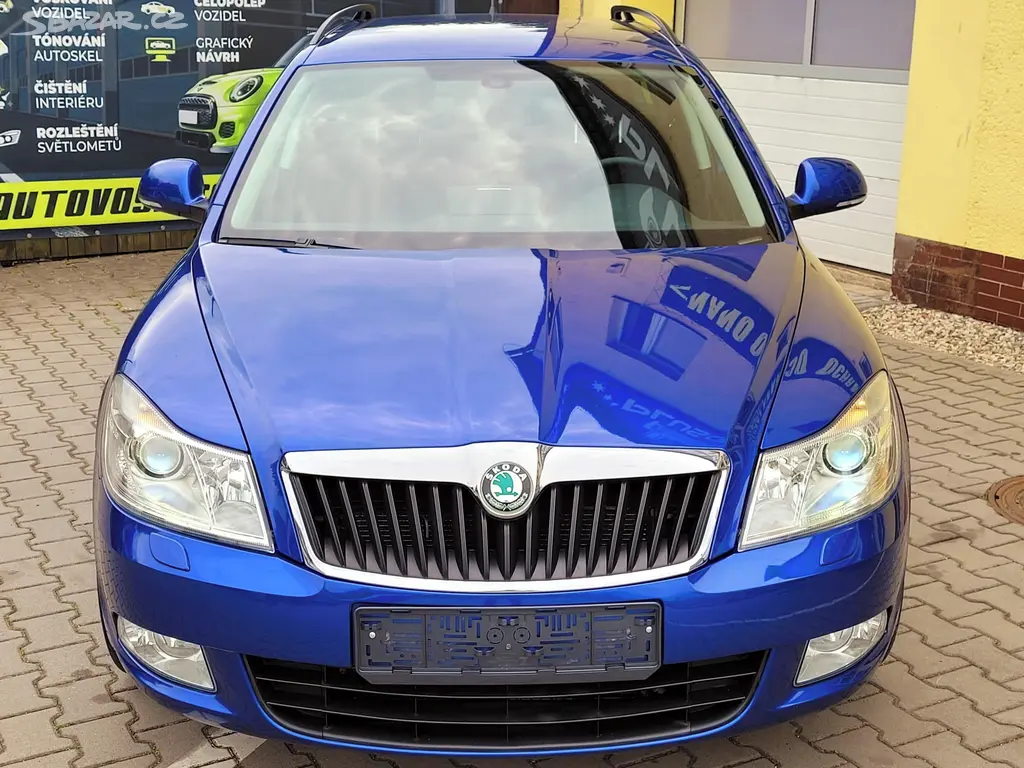 Škoda Octavia, 1,2 TSi *SERV.KN* Xenony - fotka 2