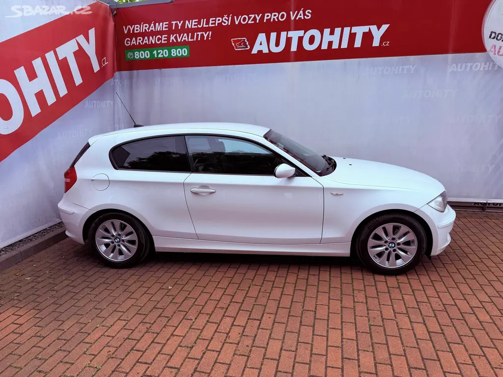 BMW Řada 1, 116i Aut., ČR - fotka 5