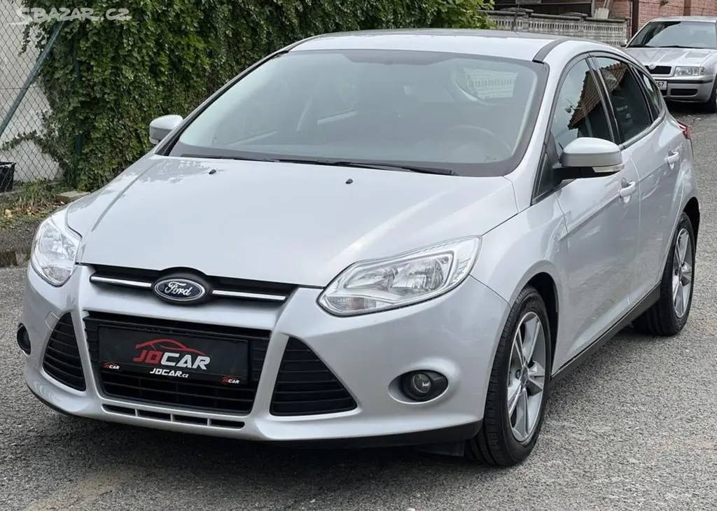 Ford Focus 1.0i KLIMATIZACE ALU PŮVOD ČR manuální