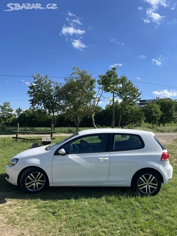 Volkswagen Golf 6 1.4 MPi 16V 59 kW - fotka 4