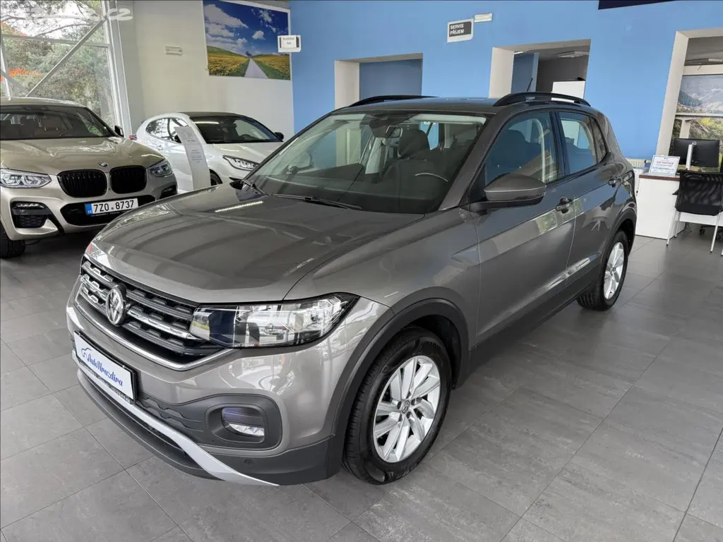Volkswagen T-Cross, 1,0 TSI LIFE,1.MAJITEL,TAŽNÉ - fotka 3