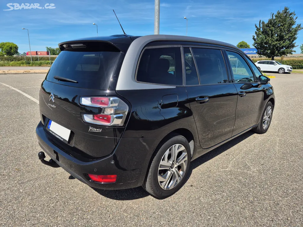 Citroën Grand C4 Picasso, 1.6 115KW LED KEYLESS GO 7MÍST - fotka 5