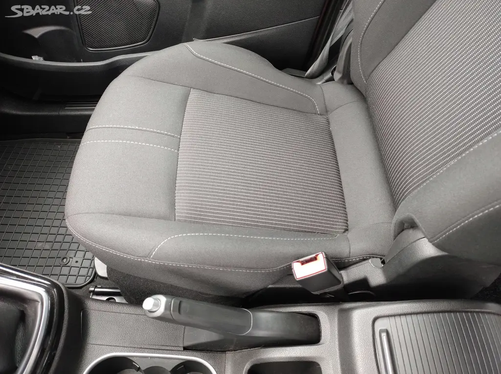 Ford B-MAX 2015 1,0T ECO BOOST 92kW XENONY 132TKM - fotka 5