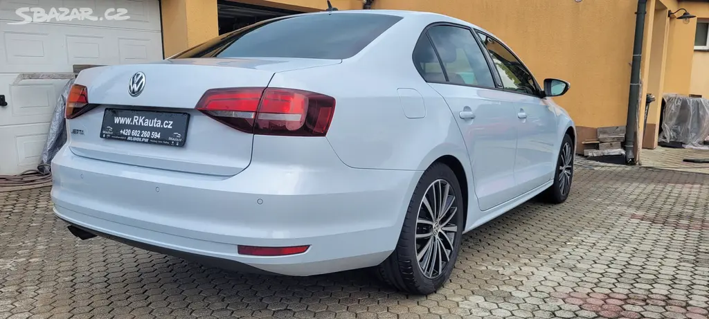 VW Jetta 1,4TSi 92kW benzín Allstar - fotka 5