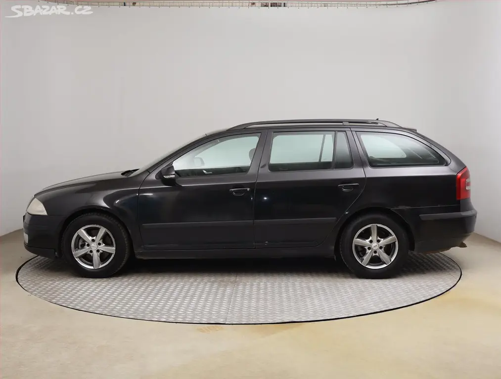 Škoda Octavia, 2.0 TDI, Serv.kniha, Klima - fotka 3