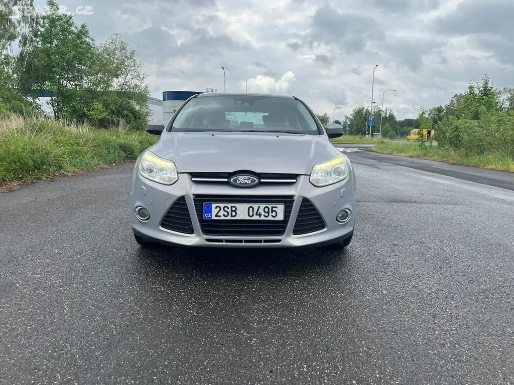 Ford Focus Mk3 1.6 EcoBoost 110 kW Titanium - fotka 2