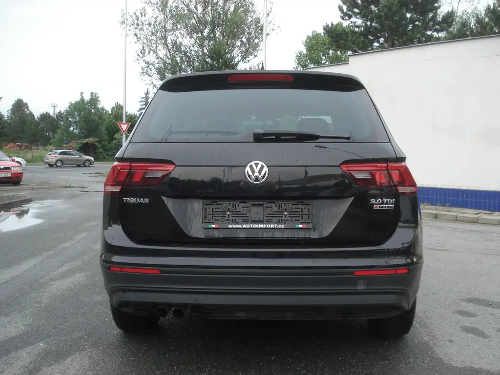 Volkswagen Tiguan, 2.0 TDi 4x4 Manuál NAVI - fotka 6