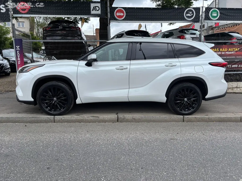 Toyota Highlander, 2.5HEV e-CVT.CZ.DPH.Executive-