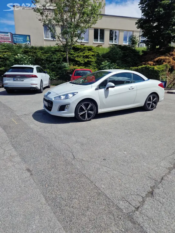 Peugeot 308CC HDI 163 RV 2012 - fotka 2